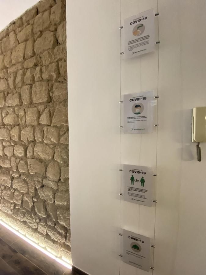 Holiday Guesthouse Salerno Bagian luar foto