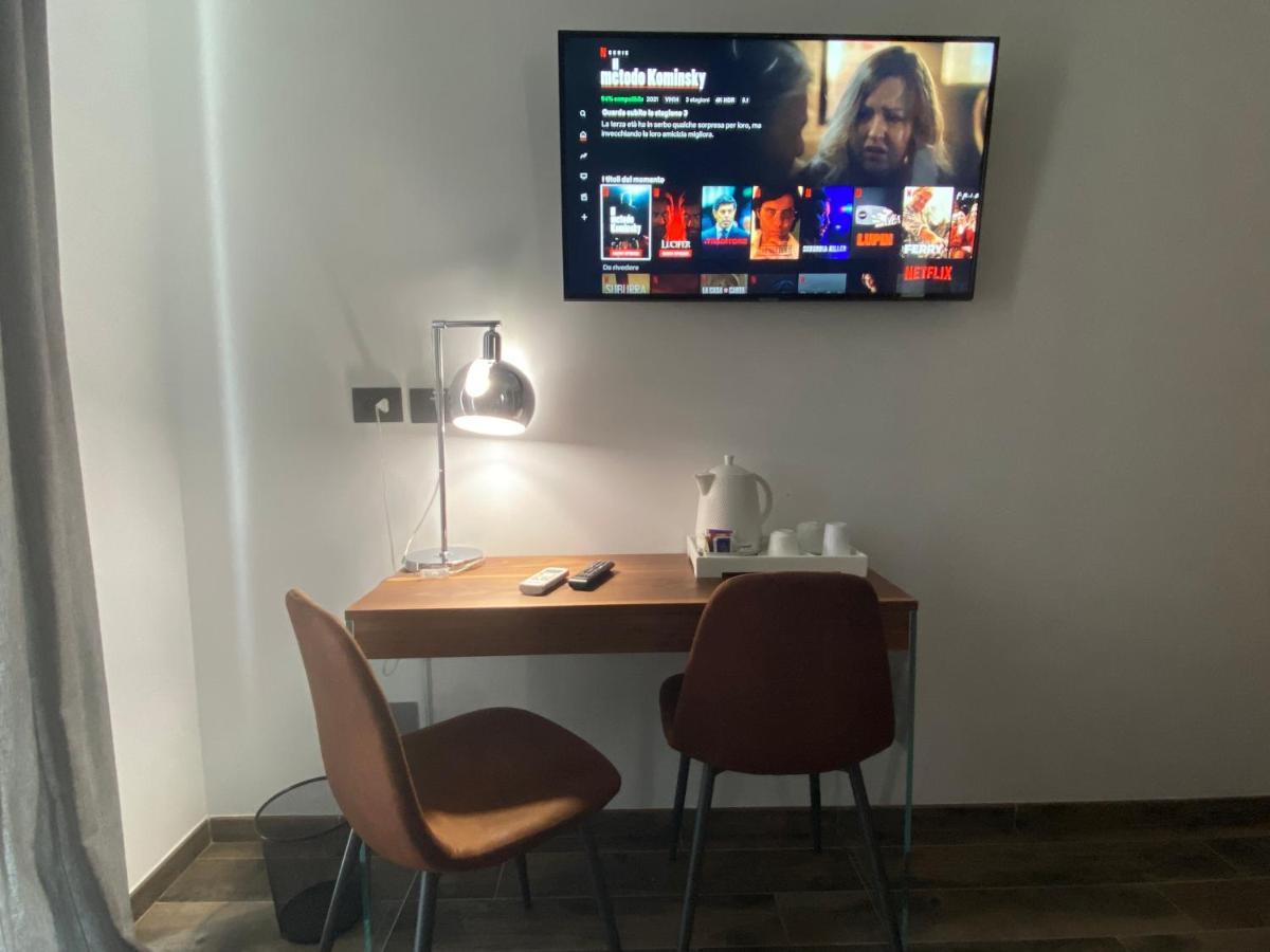 Holiday Guesthouse Salerno Ruang foto