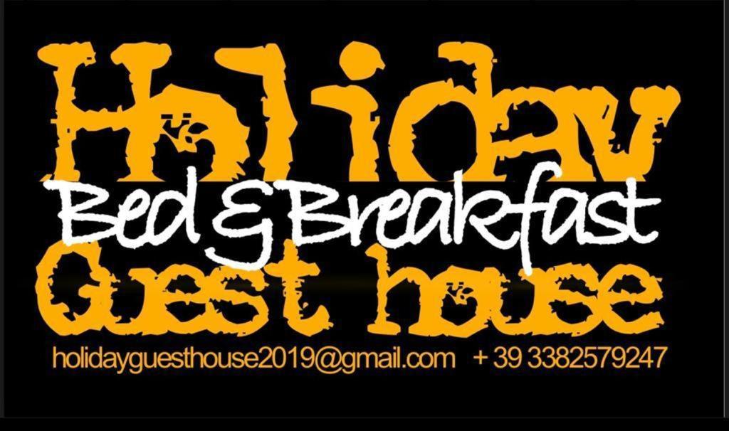 Holiday Guesthouse Salerno Bagian luar foto